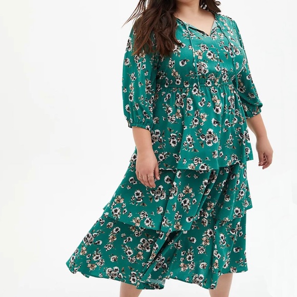 Torrid Floral Challis Tiered Skater Dress 0X - Picture 1 of 11